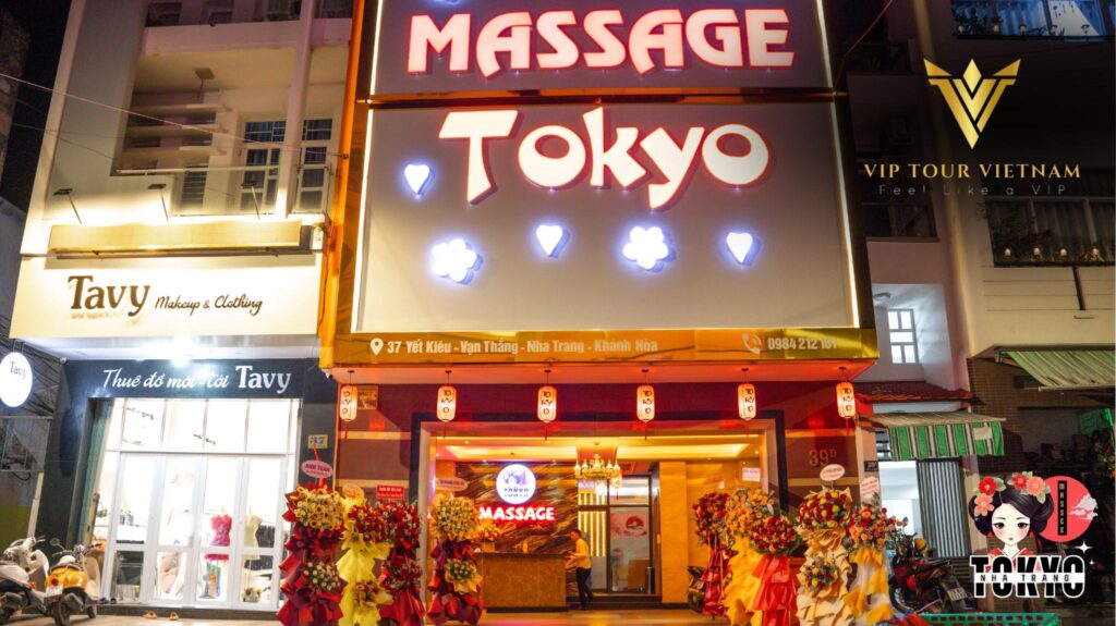 Tokyo-massage-billboard-from-outside!